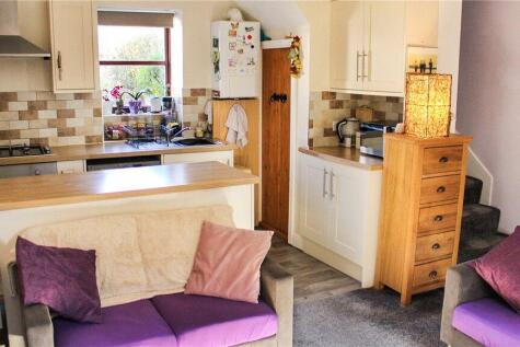 Living Kitchen Area