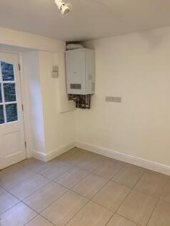 Mole End Kitchen 3.jpg