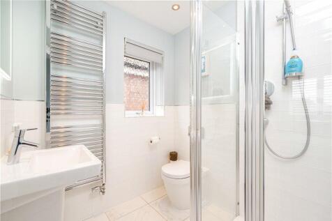 Guest En-Suite