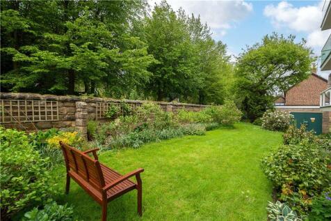 Communal Rear Garden