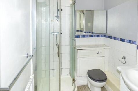 En-Suite Shower