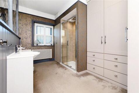 Master Ensuite