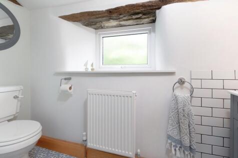En Suite Cloakroom