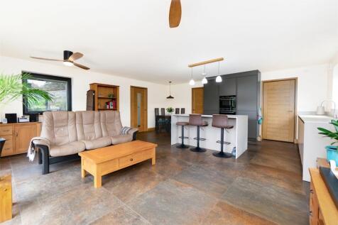 Dining/Living Room