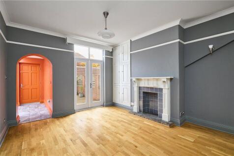 Breakfast Room