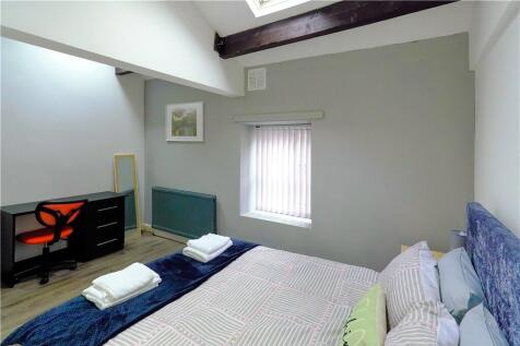 102a Bedroom