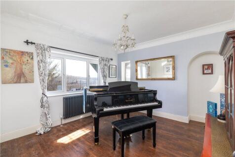 Dining/Music Room
