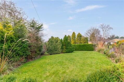 Extensive Grounds