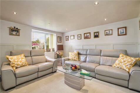 Bedroom/Sitting Room