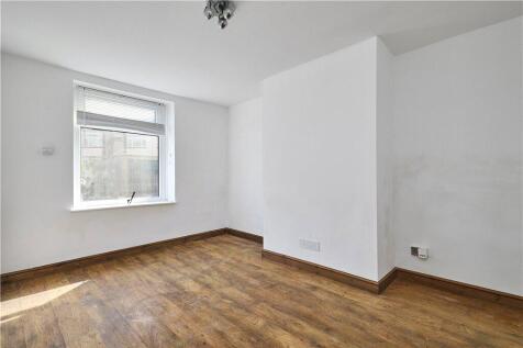 Family Room/Bedroom