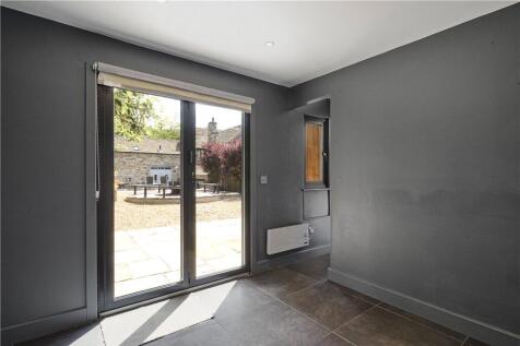 Bedroom/Office