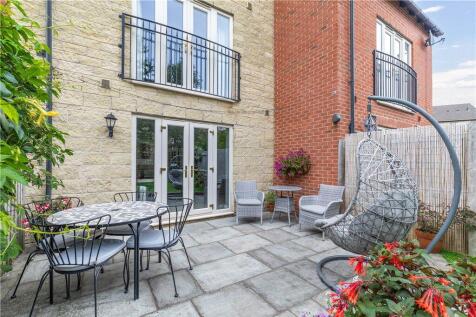 Rear Gardens
