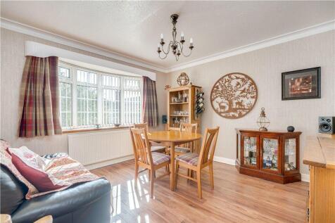 Dining Room/Bedroom