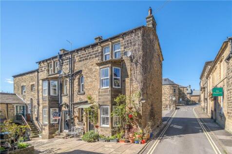 1 The Cross Keys