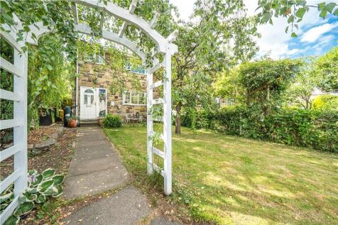 Lawned Garden
