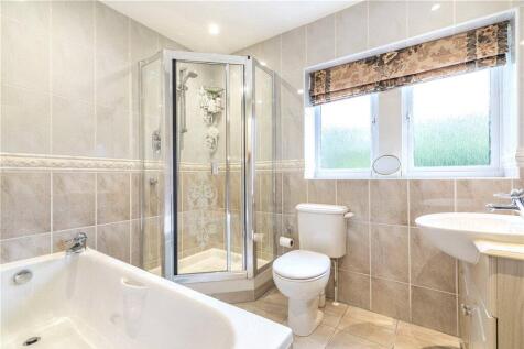 Br Five En-Suite