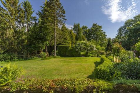 Lovely Grounds
