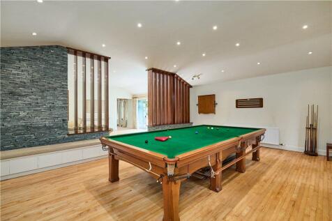 Snooker Room