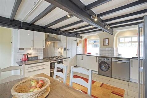Dininf Kitchen