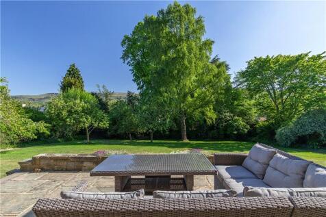 Lovel Terrace