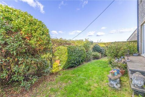Lawned Garden