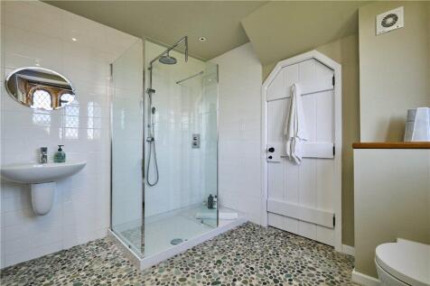 Jack &amp; Jill En-Suite