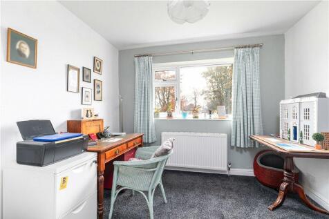 Bedroom/Study