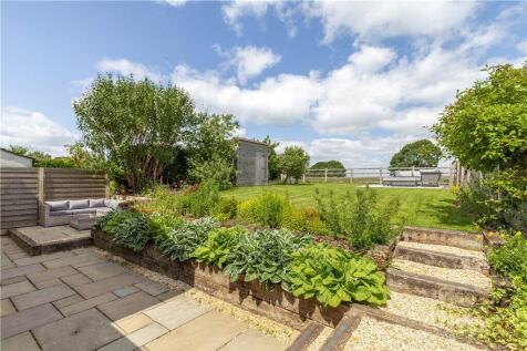 Rear Gardens