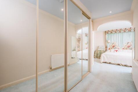 Dressing Area
