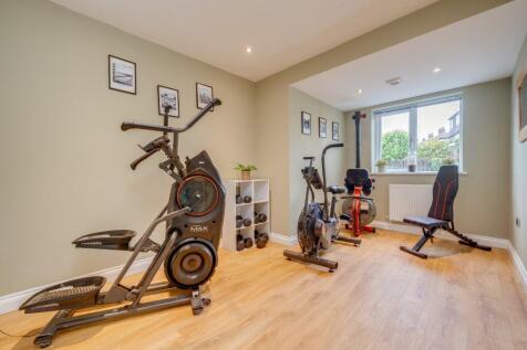 Study / Gym