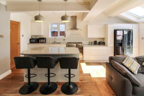 Contemporary Kitchen