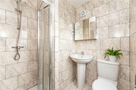 Master En-Suite