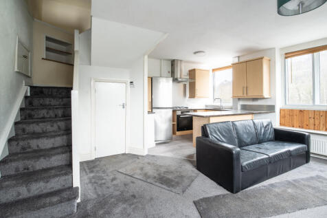 Lounge Kitchen
