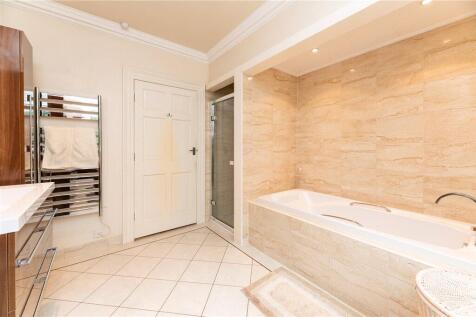 Master Ensuite