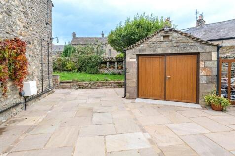 Parking &amp; Garage