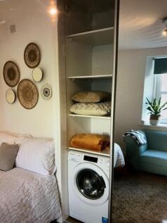 bedroom2
