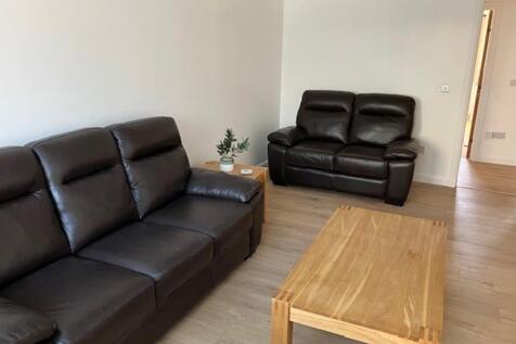 lounge 2