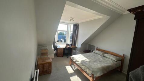 bedroom 1a