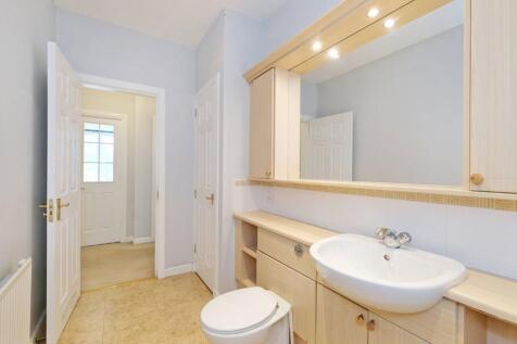 bathroom2