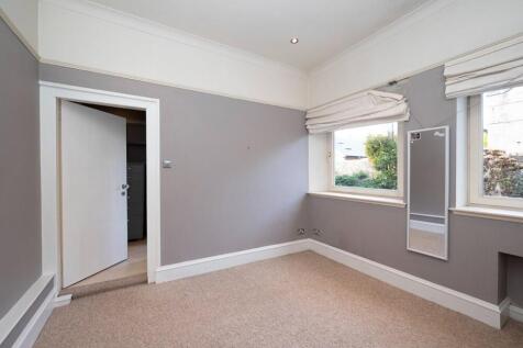 bedroom3