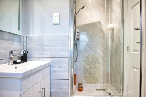 En Suite 2