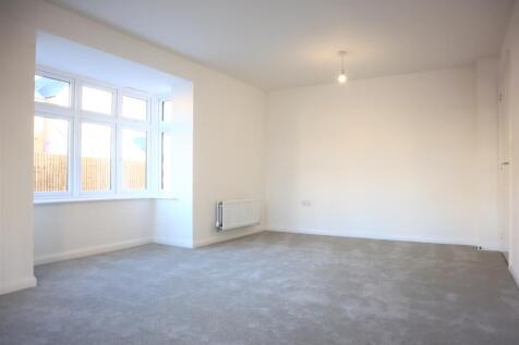 hughes road- lounge 