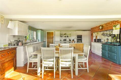 Kitchen/ Breakfast