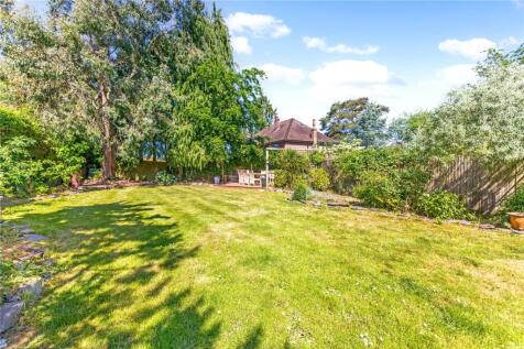 Large Lawn