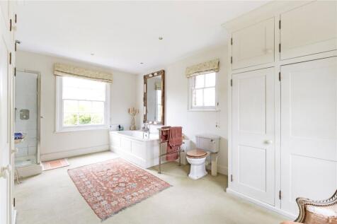 Ensuite Bathroom