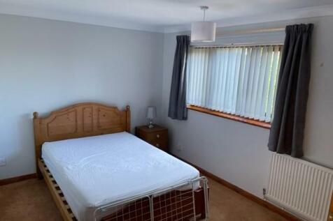 Annex bedroom.jpg