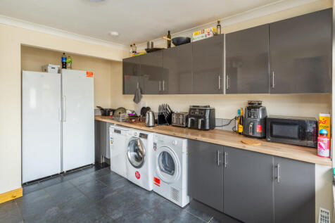 kitchen c