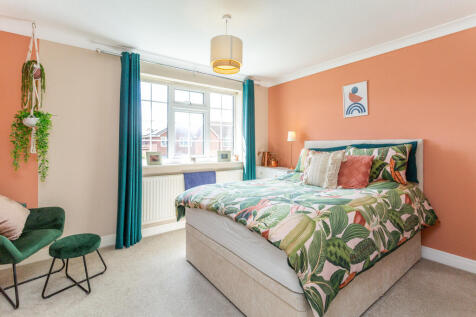 bedroom 1a
