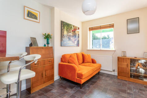 lounge area