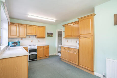 kitchen diner c